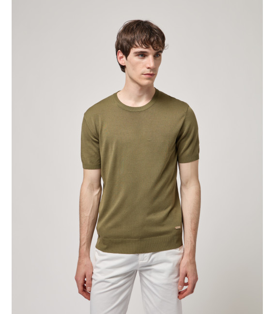 Muscle fit knitted t-shirt