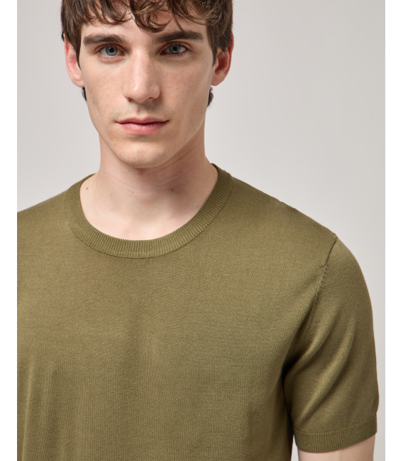 Muscle fit knitted t-shirt