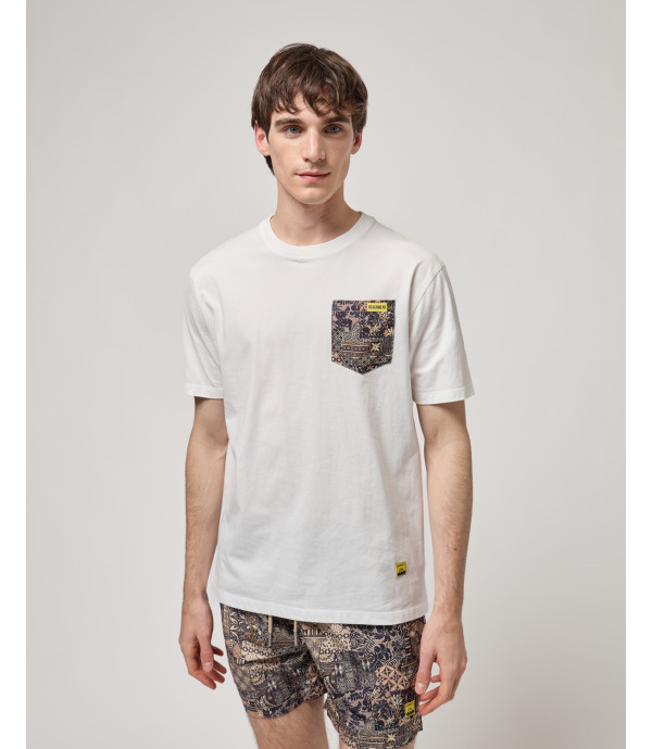 T-shirt con taschino