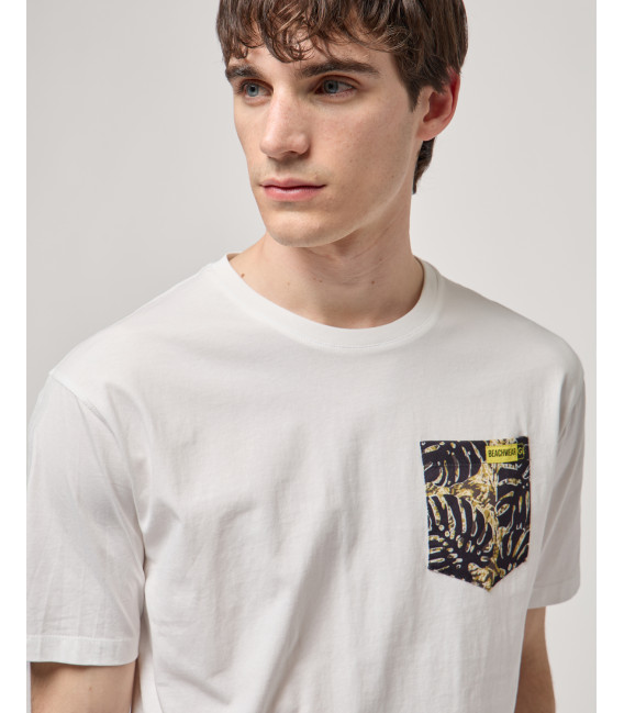 T-shrt with pocket