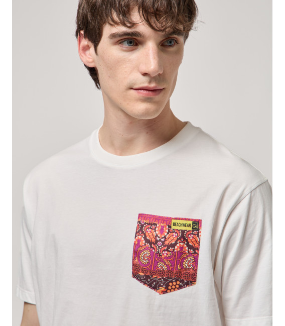 T-shrt with pocket