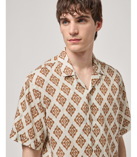 Short-sleeve shirt with all-over print