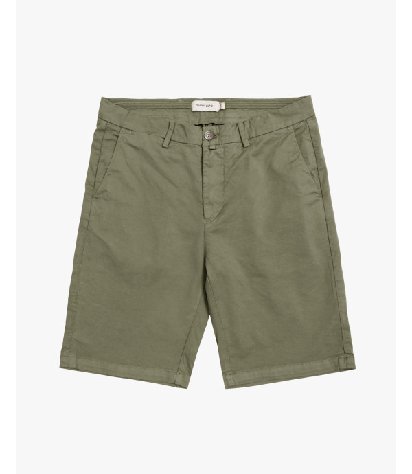 Basic chinos shorts