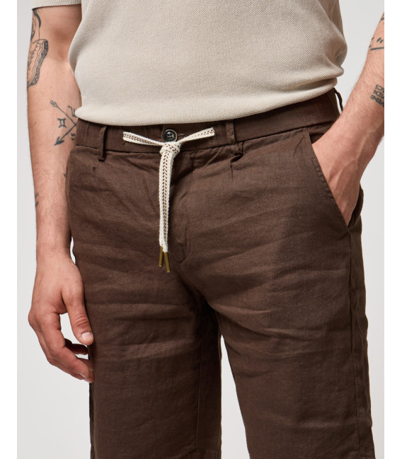 Chinos shors in linen