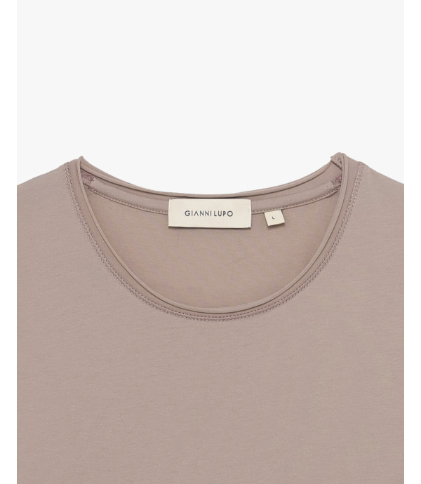 T-shirt con orli a taglio a vivo