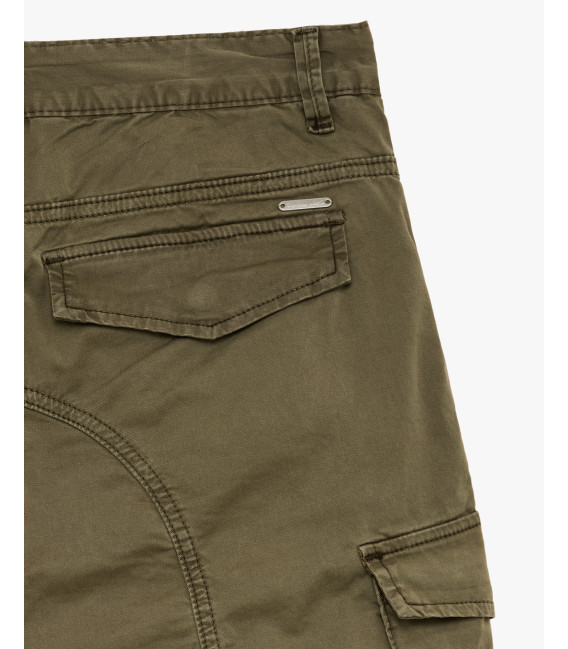 Regular fit bermuda cargo trousers